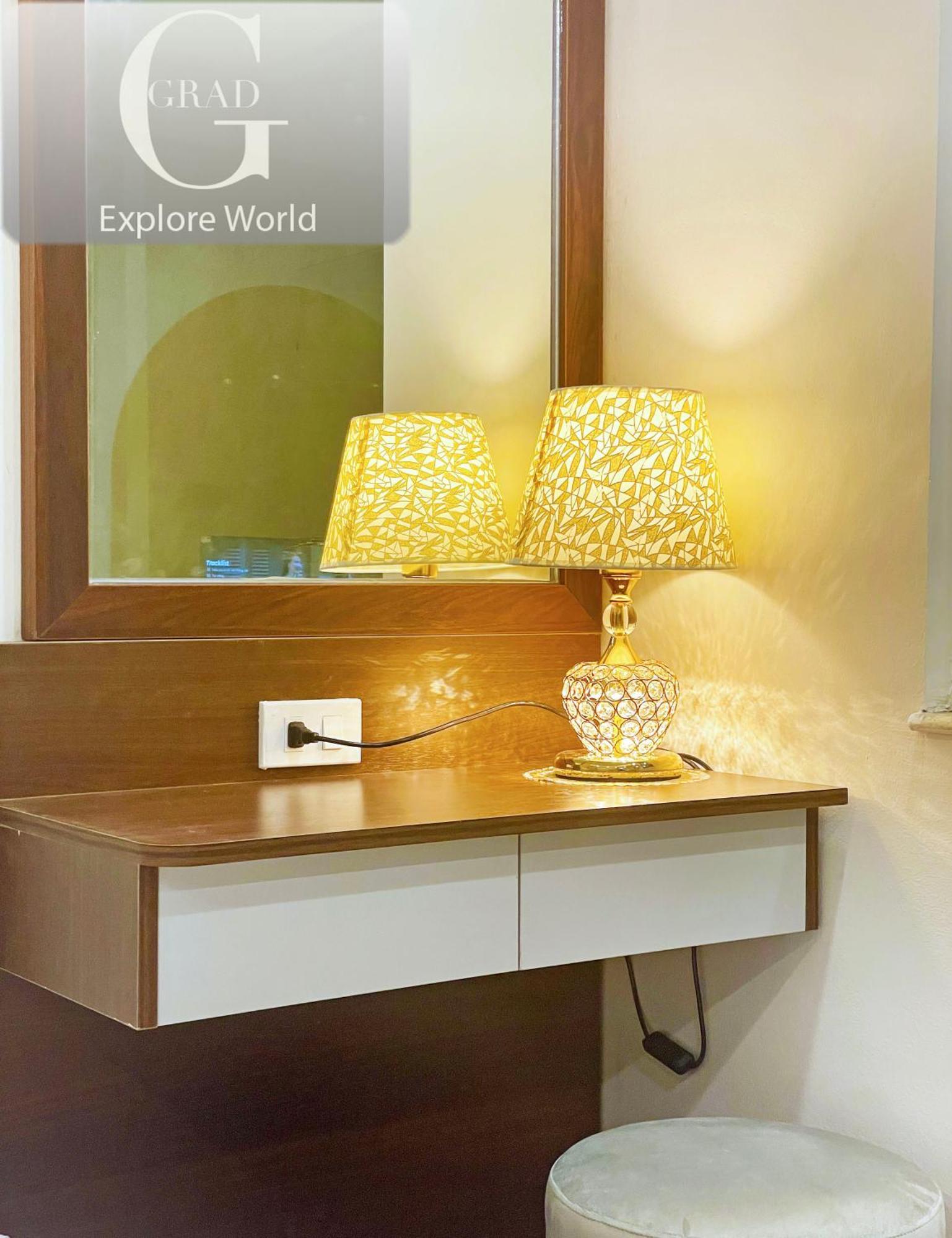 Homestay West Homes *